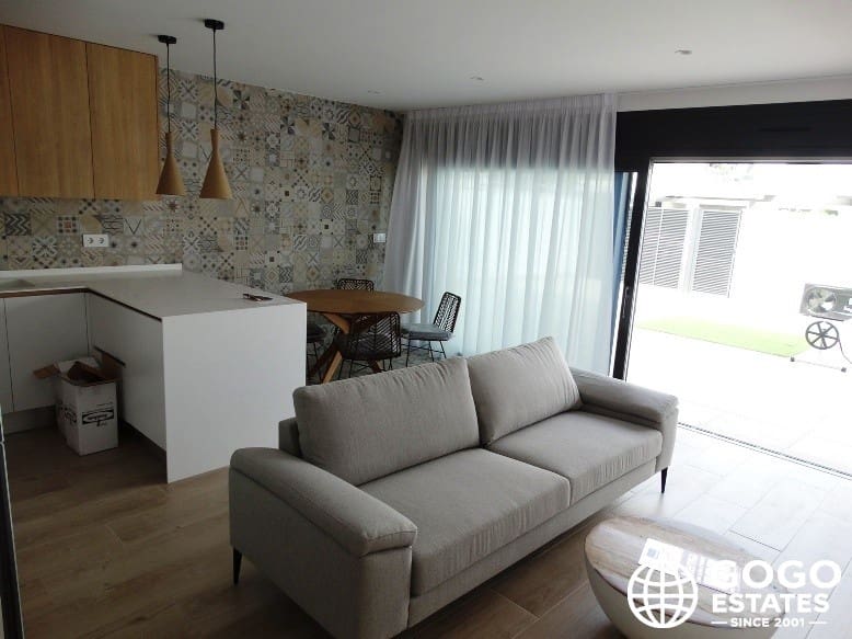 3 Zimmer Doppelhaus zu verkaufen in Pilar de la Horadada mit Pool - 425.000 € (Ref: 9971029)