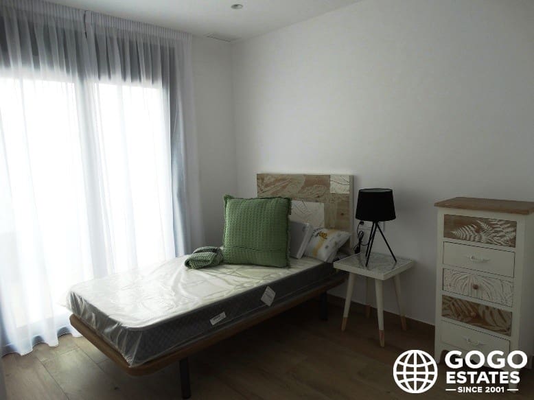3 Zimmer Doppelhaus zu verkaufen in Pilar de la Horadada mit Pool - 425.000 € (Ref: 9971029)