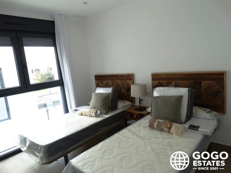 3 Zimmer Doppelhaus zu verkaufen in Pilar de la Horadada mit Pool - 425.000 € (Ref: 9971029)