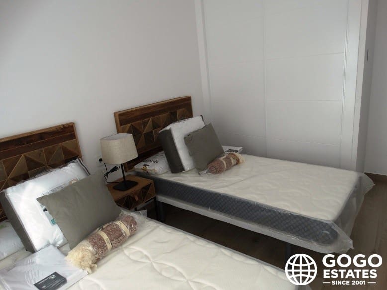 3 Zimmer Doppelhaus zu verkaufen in Pilar de la Horadada mit Pool - 425.000 € (Ref: 9971029)