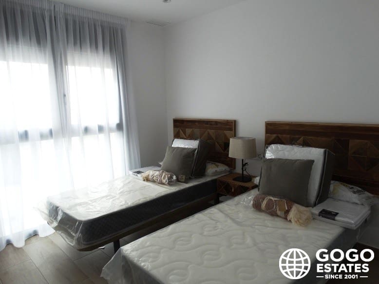 3 Zimmer Doppelhaus zu verkaufen in Pilar de la Horadada mit Pool - 425.000 € (Ref: 9971029)