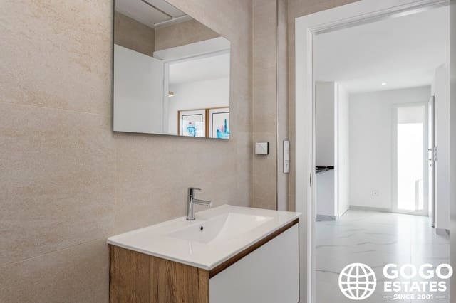 2 slaapkamer Bungalow te koop in San Miguel de Salinas met zwembad garage - € 339.000 (Ref: 9971032)