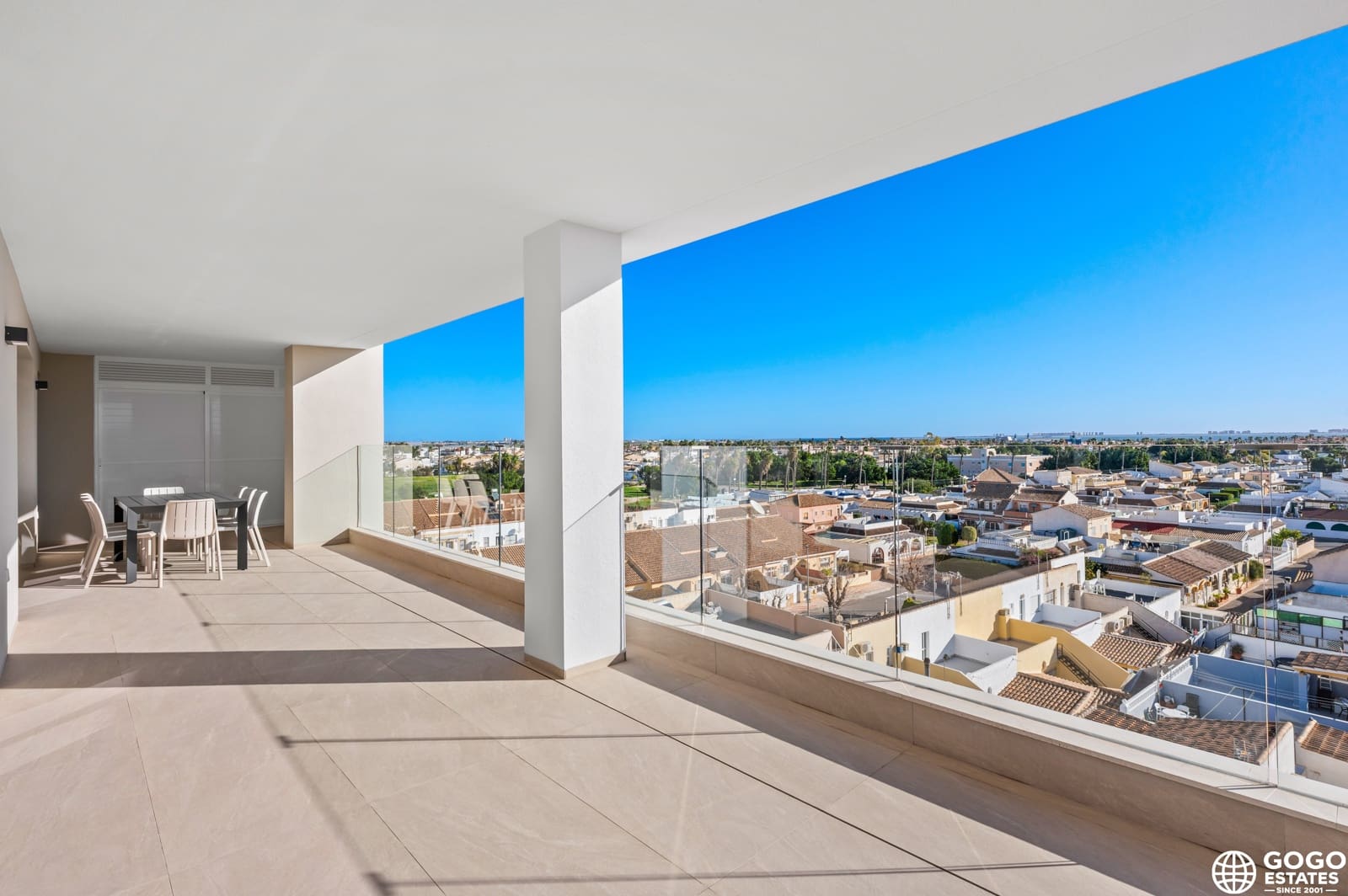 3 bedroom Penthouse for sale in Los Alcazares with pool garage - € 449,900 (Ref: 9971041)