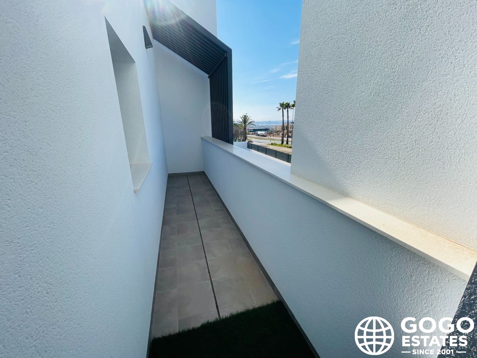 5 bedroom Villa for sale in Torrevieja with pool - € 1,200,000 (Ref: 9971049)