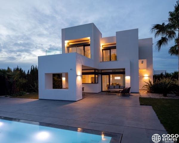 4 soverom Villa til salgs i Atamaría, Cartagena med garasje - € 840 000 (Ref: 9971067)