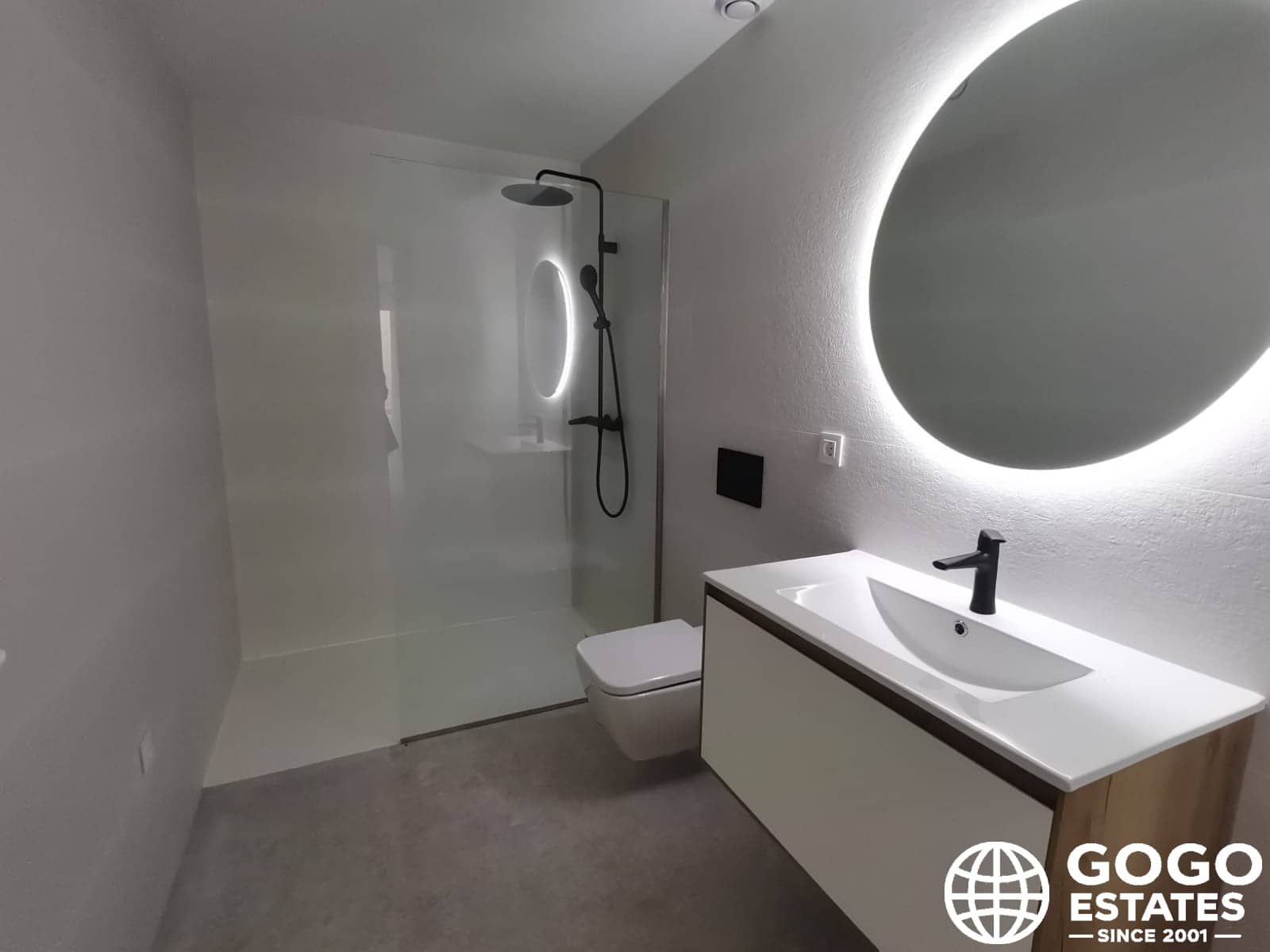 Apartamento de 3 habitaciones en Torrevieja en venta con piscina - 370.000 € (Ref: 9971095)