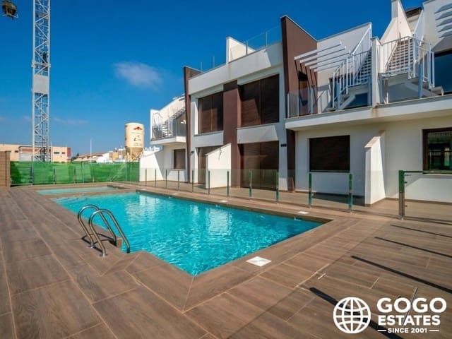 2 bedroom Bungalow for sale in Lo Pagan, San Pedro del Pinatar with pool - € 245,000 (Ref: 9971152)