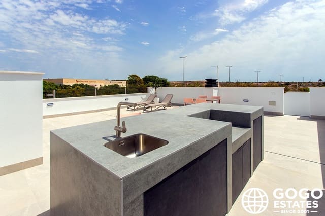 3 soveværelse Rækkehus til salg i Sucina, Murcia by med swimmingpool - € 329.900 (Ref: 9971162)