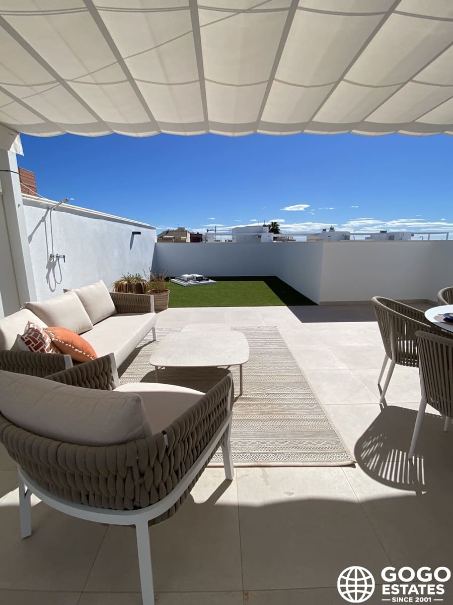 2 camera da letto Bungalow in vendita in Pilar de la Horadada con piscina garage - 304.900 € (Rif: 9971177)