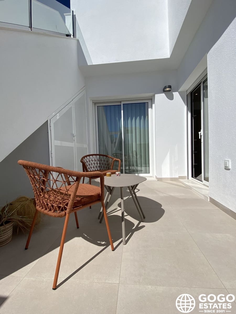 2 camera da letto Bungalow in vendita in Pilar de la Horadada con piscina garage - 304.900 € (Rif: 9971177)