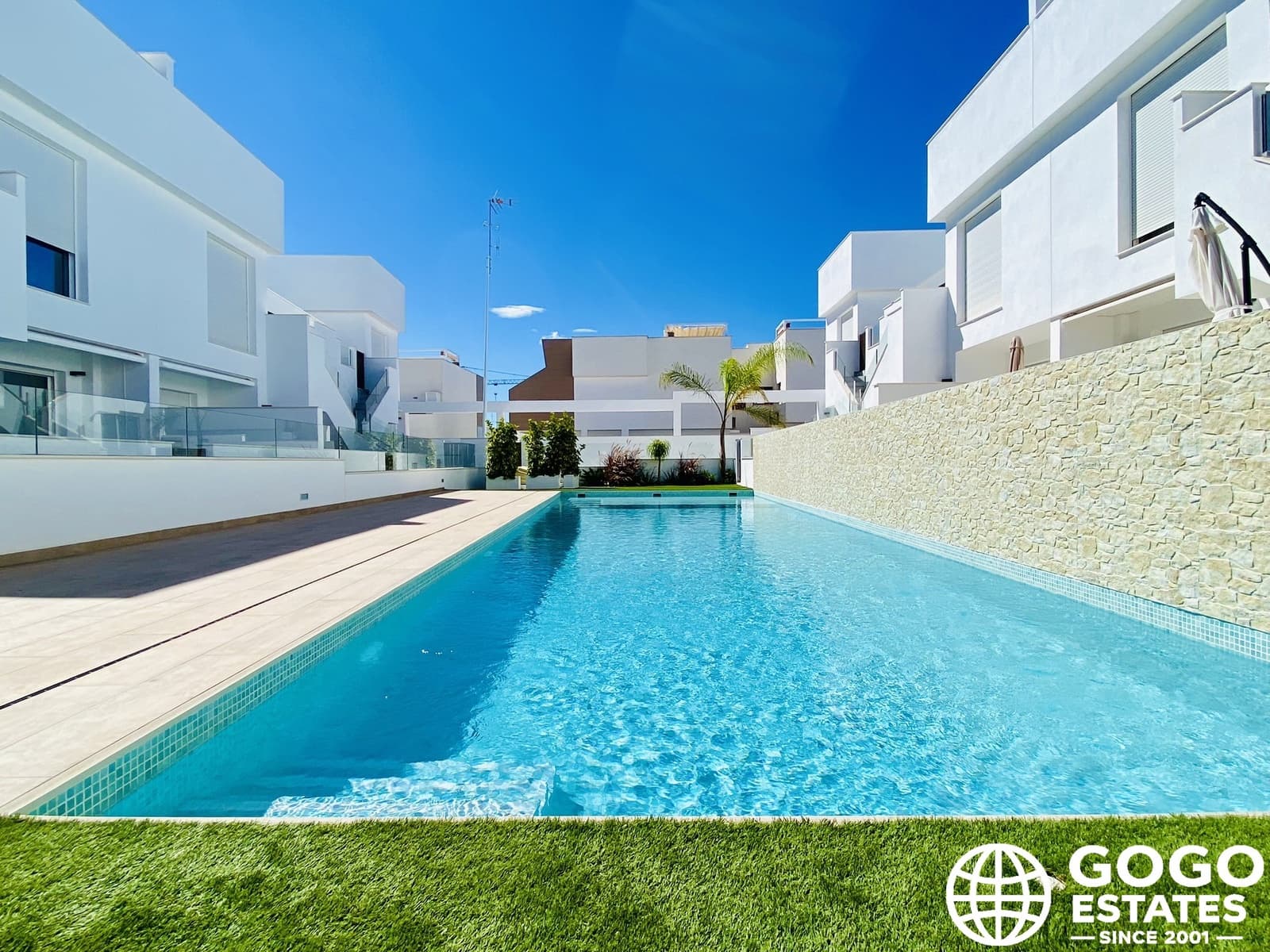 2 camera da letto Bungalow in vendita in Pilar de la Horadada con piscina garage - 304.900 € (Rif: 9971177)