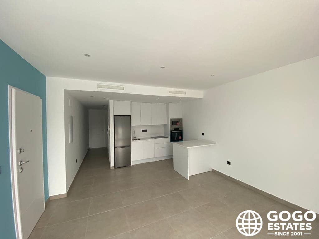 Chalet de 3 habitaciones en Los Alcázares en venta con piscina - 419.900 € (Ref: 9971181)