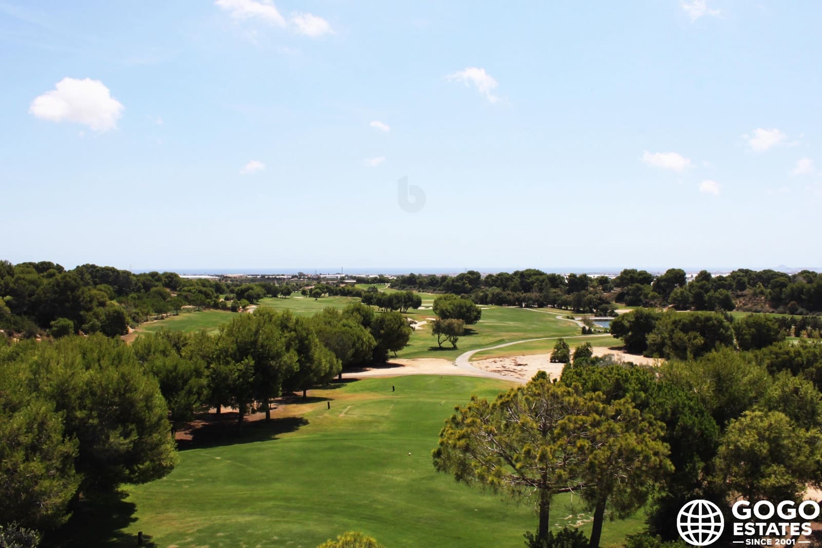 Apartamento de 3 habitaciones en Pilar de la Horadada en venta con piscina garaje - 329.900 € (Ref: 9971187)