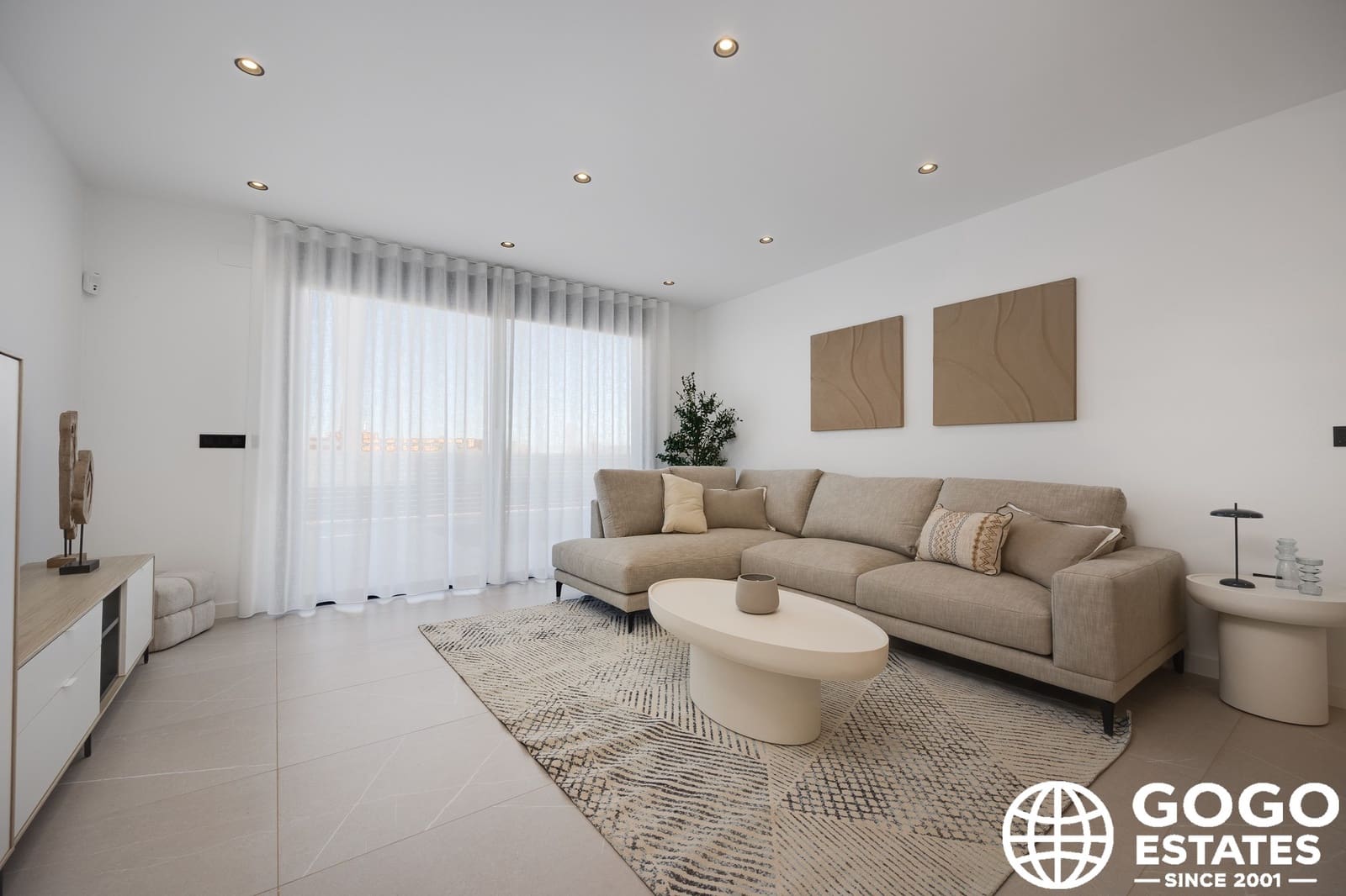 3 slaapkamer Villa te koop in Torrevieja met zwembad - € 585.000 (Ref: 9971226)