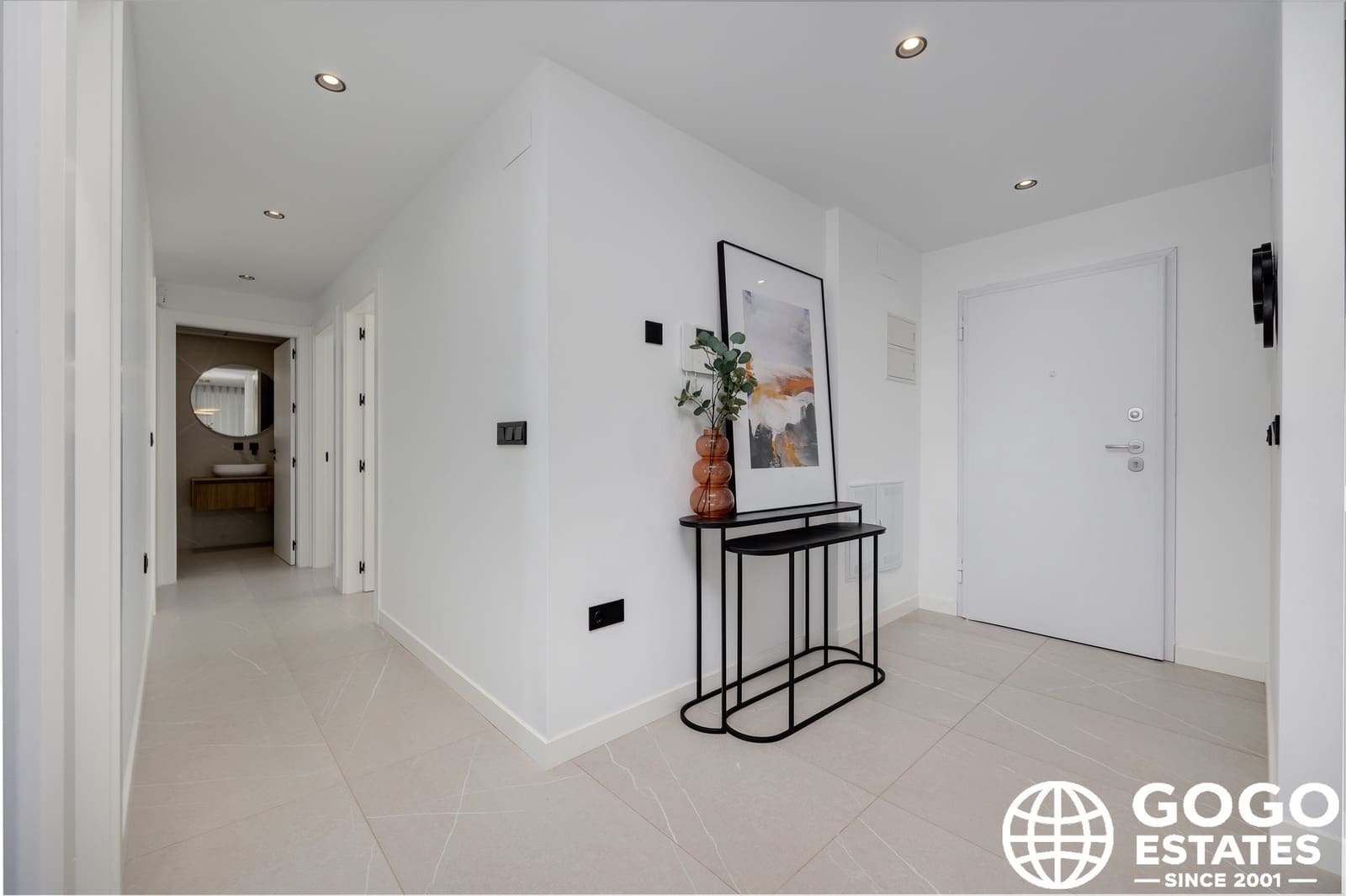 3 slaapkamer Villa te koop in Torrevieja met zwembad - € 585.000 (Ref: 9971226)