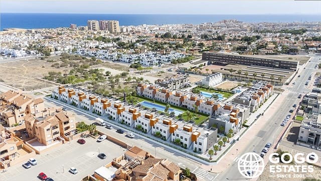 Apartamento de 2 habitaciones en Aguas Nuevas, Torrevieja en venta con piscina garaje - 270.900 € (Ref: 9971255)