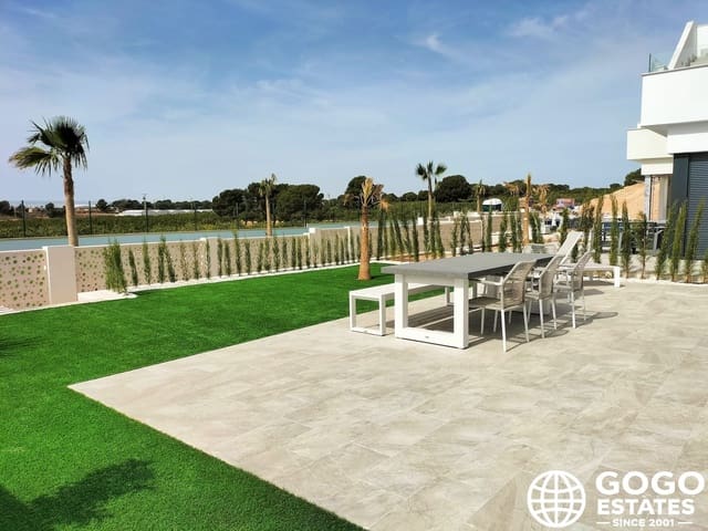 3 soverom Villa til salgs i Pinar de Campoverde, Pilar de la Horadada med svømmebasseng garasje - € 460 000 (Ref: 9971269)