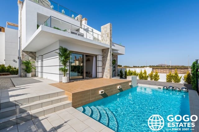 3 sypialnia Willa na sprzedaż w Centro, Los Alcázares z basenem garażem - 544 841 € (Ref: 9971286)
