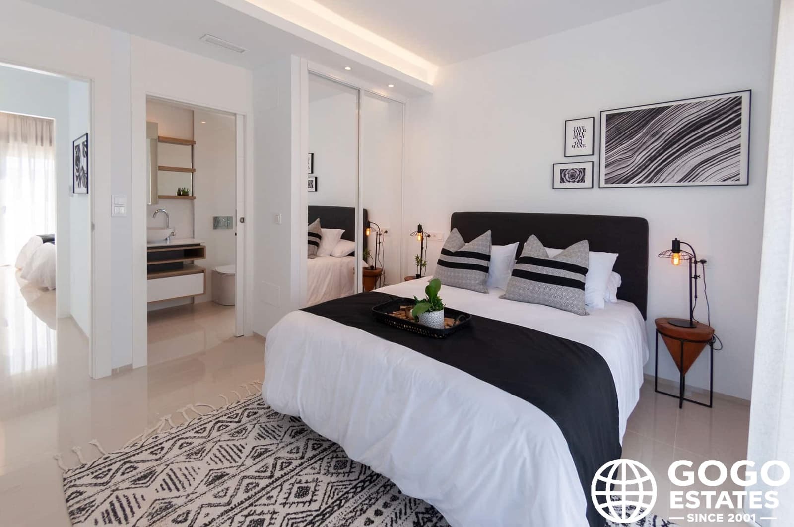 3 sypialnia Willa na sprzedaż w Los Alcazares z basenem garażem - 544 841 € (Ref: 9971286)