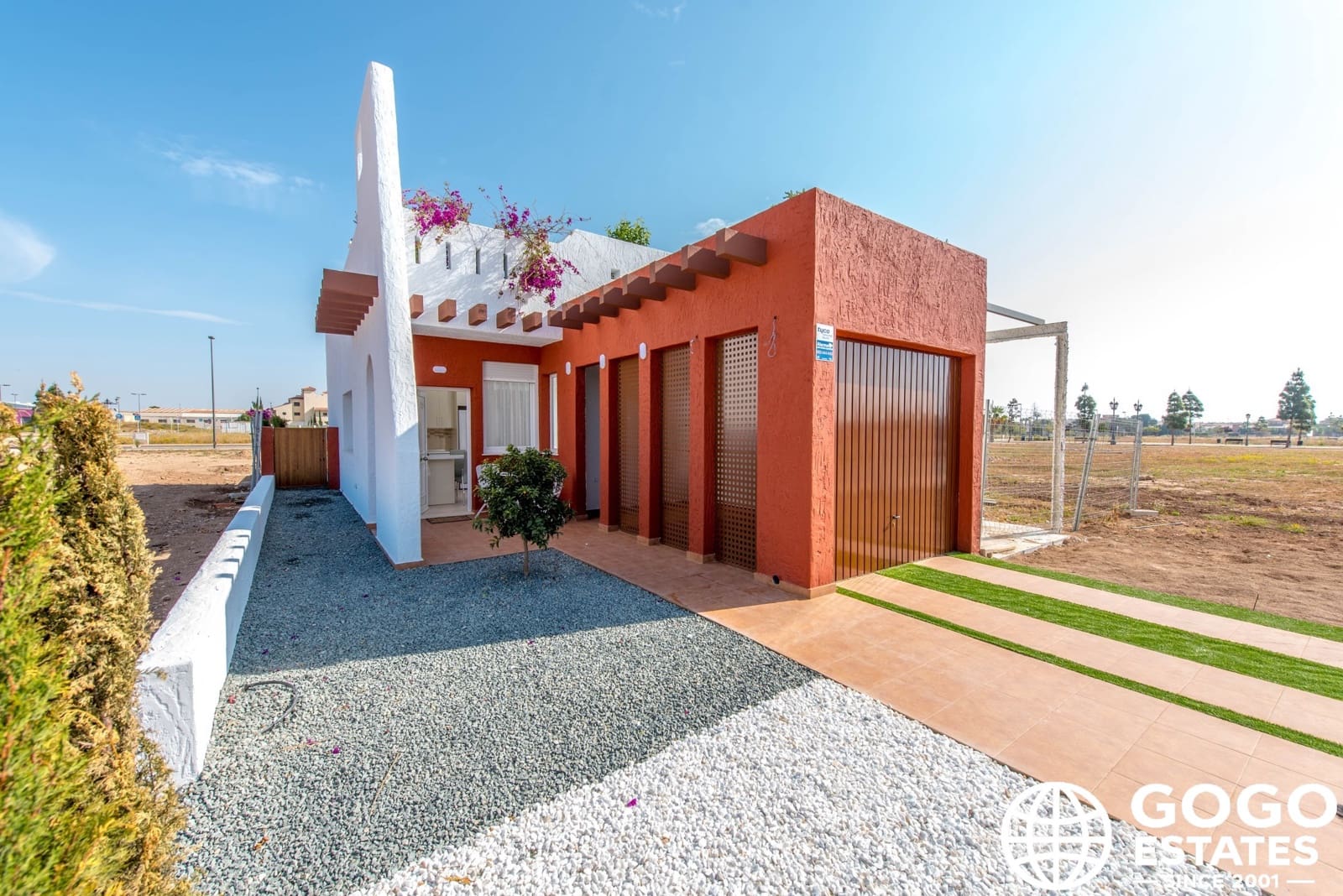3 sovrum Villa till salu i Los Alcazares med pool - 421 740 € (Ref: 9971313)