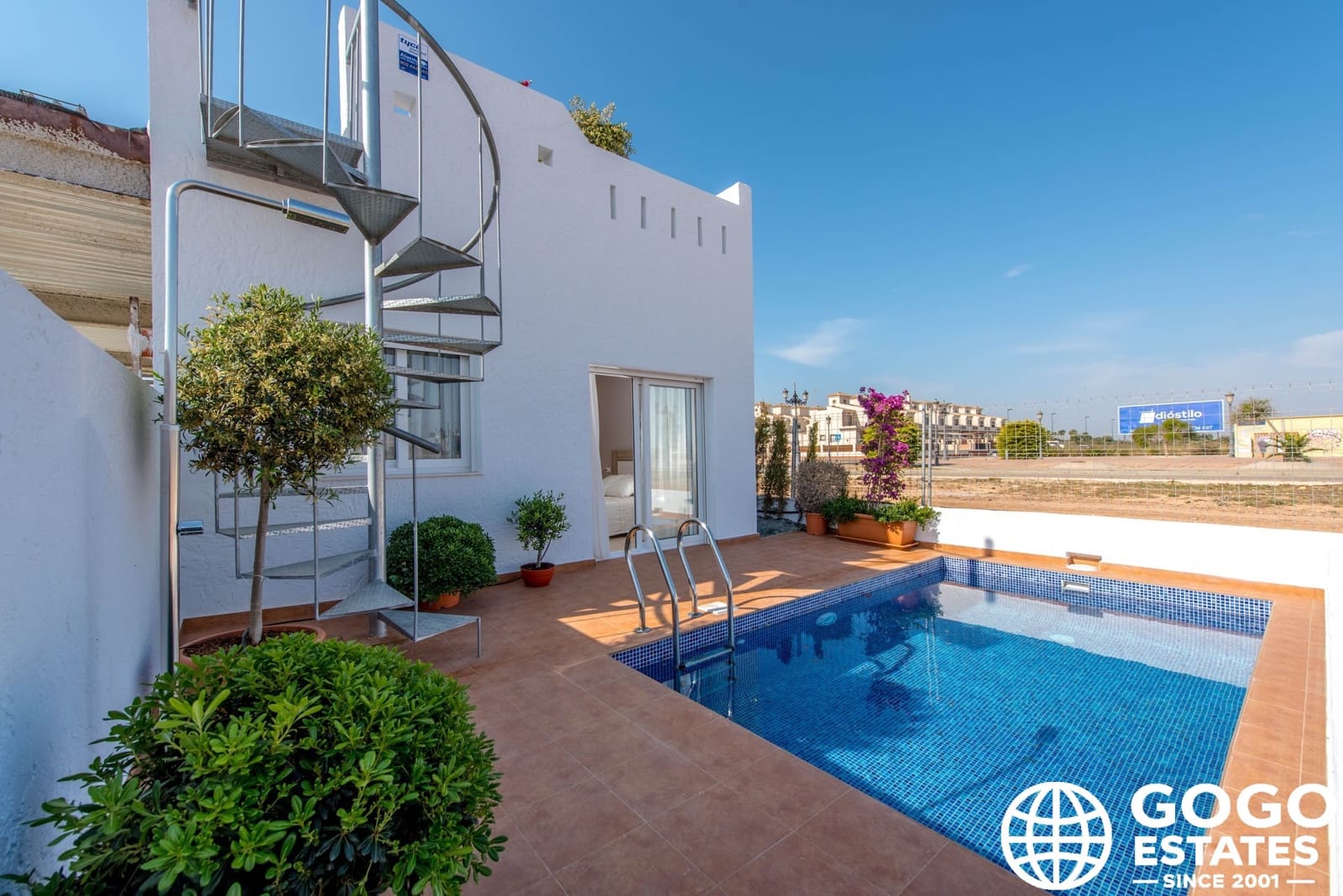 3 quarto Moradia para venda em Los Alcazares com piscina - 397 650 € (Ref: 9971314)