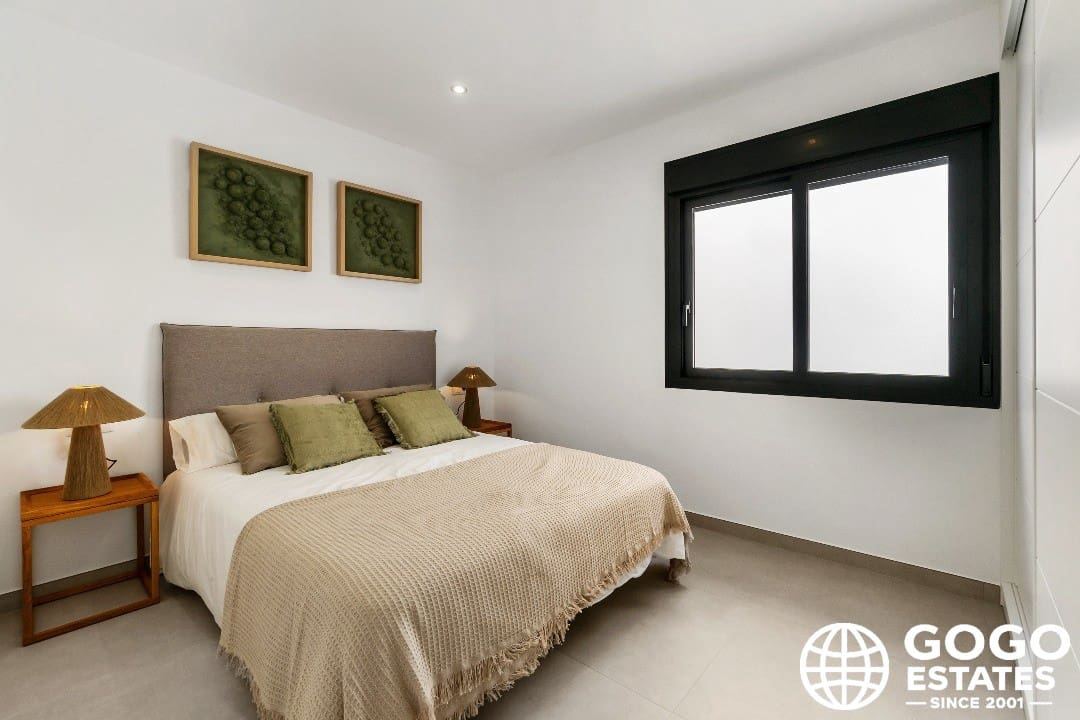 3 chambre Villa/Maison Mitoyenne à vendre à San Pedro del Pinatar avec piscine garage - 380 000 € (Ref: 9971317)
