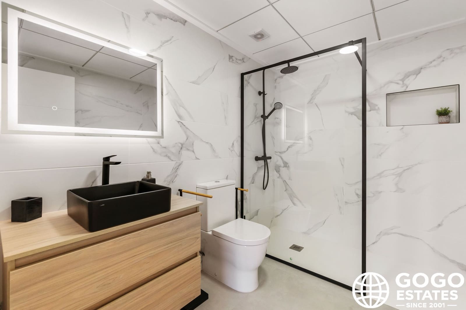 3 chambre Villa/Maison Mitoyenne à vendre à San Pedro del Pinatar avec piscine garage - 380 000 € (Ref: 9971317)