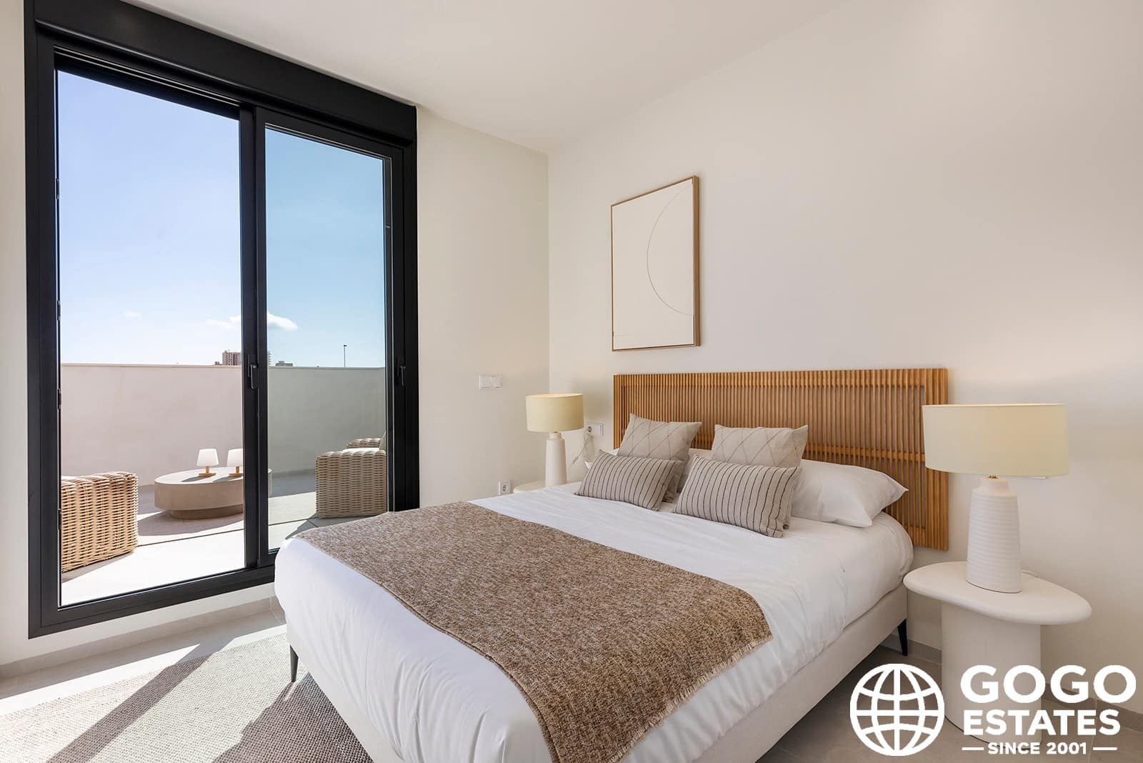 Chalet de 3 habitaciones en Los Alcázares en venta con piscina - 489.000 € (Ref: 9971352)