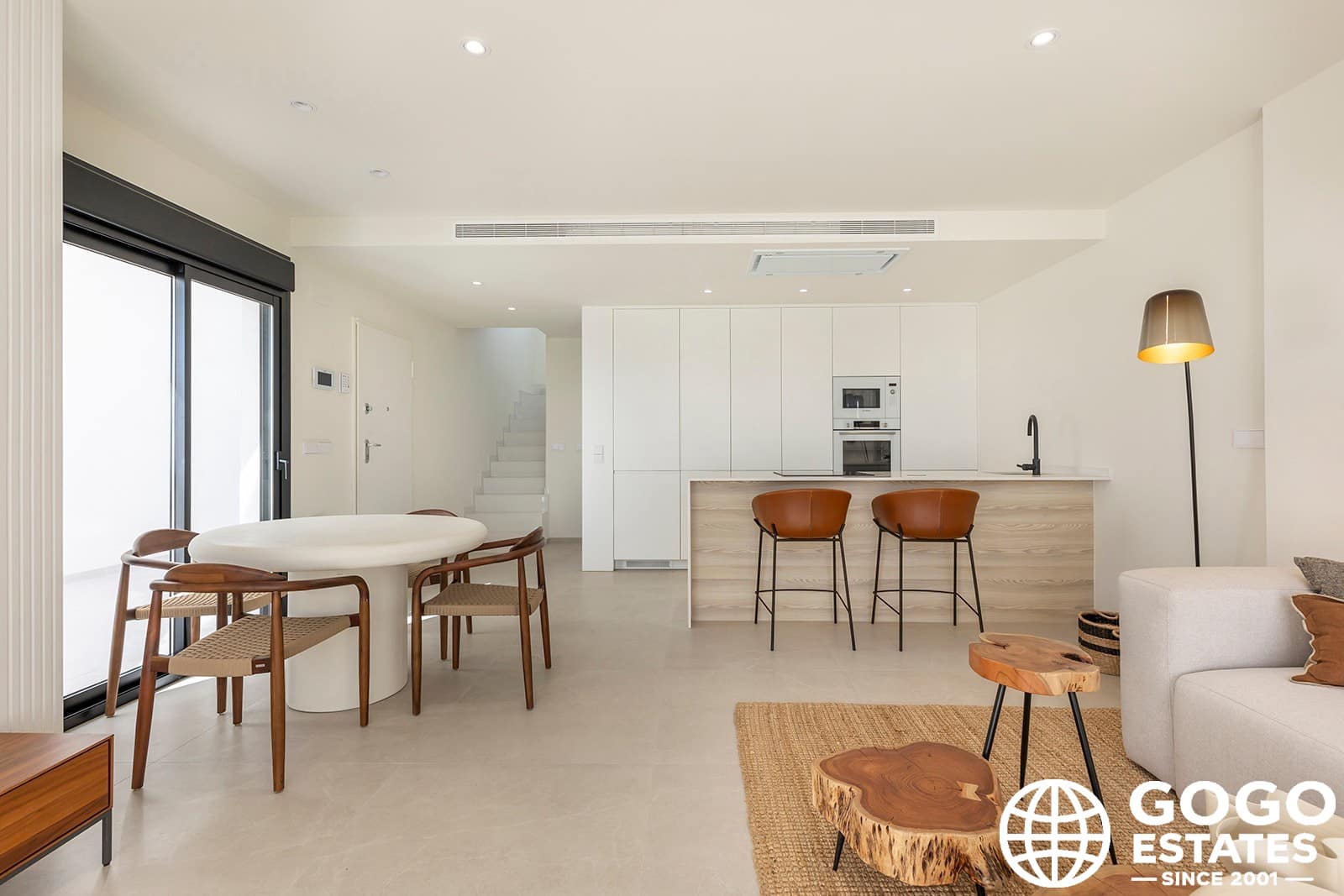 Chalet de 3 habitaciones en Los Alcázares en venta con piscina - 489.000 € (Ref: 9971352)