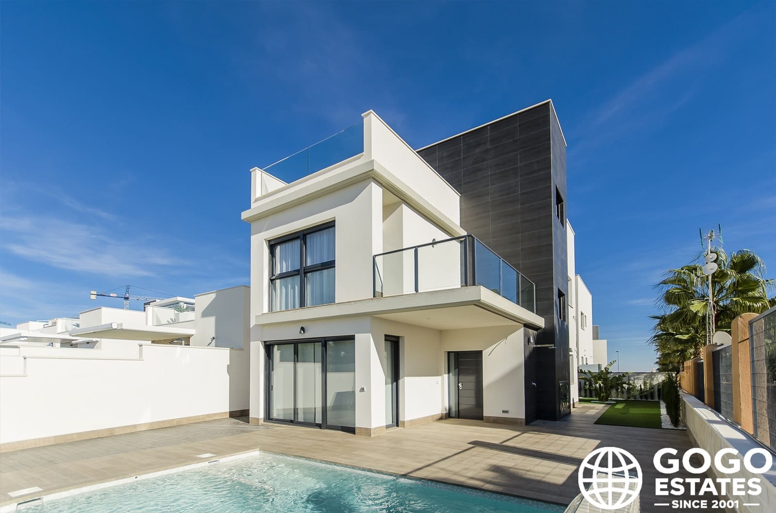 4 quarto Moradia para venda em San Miguel de Salinas com piscina garagem - 1 250 000 € (Ref: 9971362)