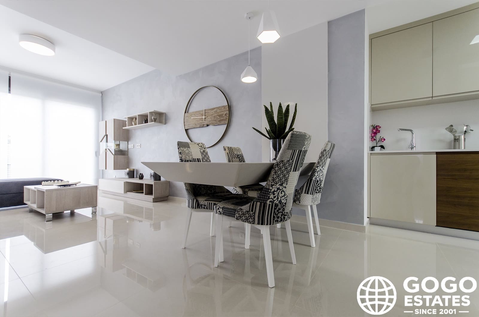 4 slaapkamer Villa te koop in San Miguel de Salinas met zwembad garage - € 630.000 (Ref: 9971368)
