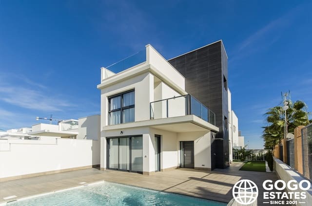4 slaapkamer Villa te koop in San Miguel de Salinas met zwembad garage - € 630.000 (Ref: 9971368)