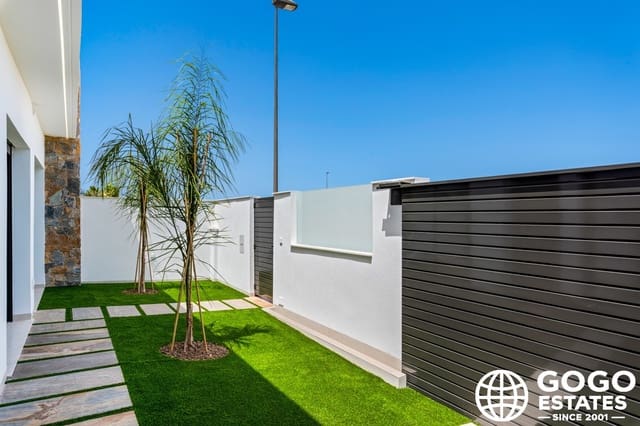 3 soveværelse Villa til salg i Las Lomas de Rame - Bahía Bella, Los Alcázares med swimmingpool - € 499.900 (Ref: 9971387)