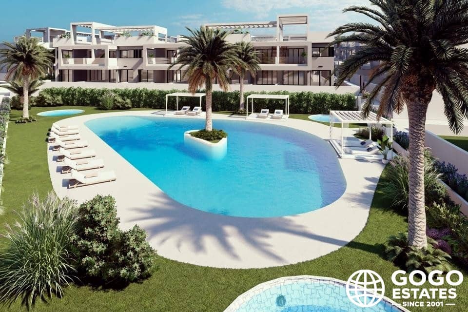 2 sovrum Bungalow till salu i Torrevieja med pool garage - 309 900 € (Ref: 9971394)