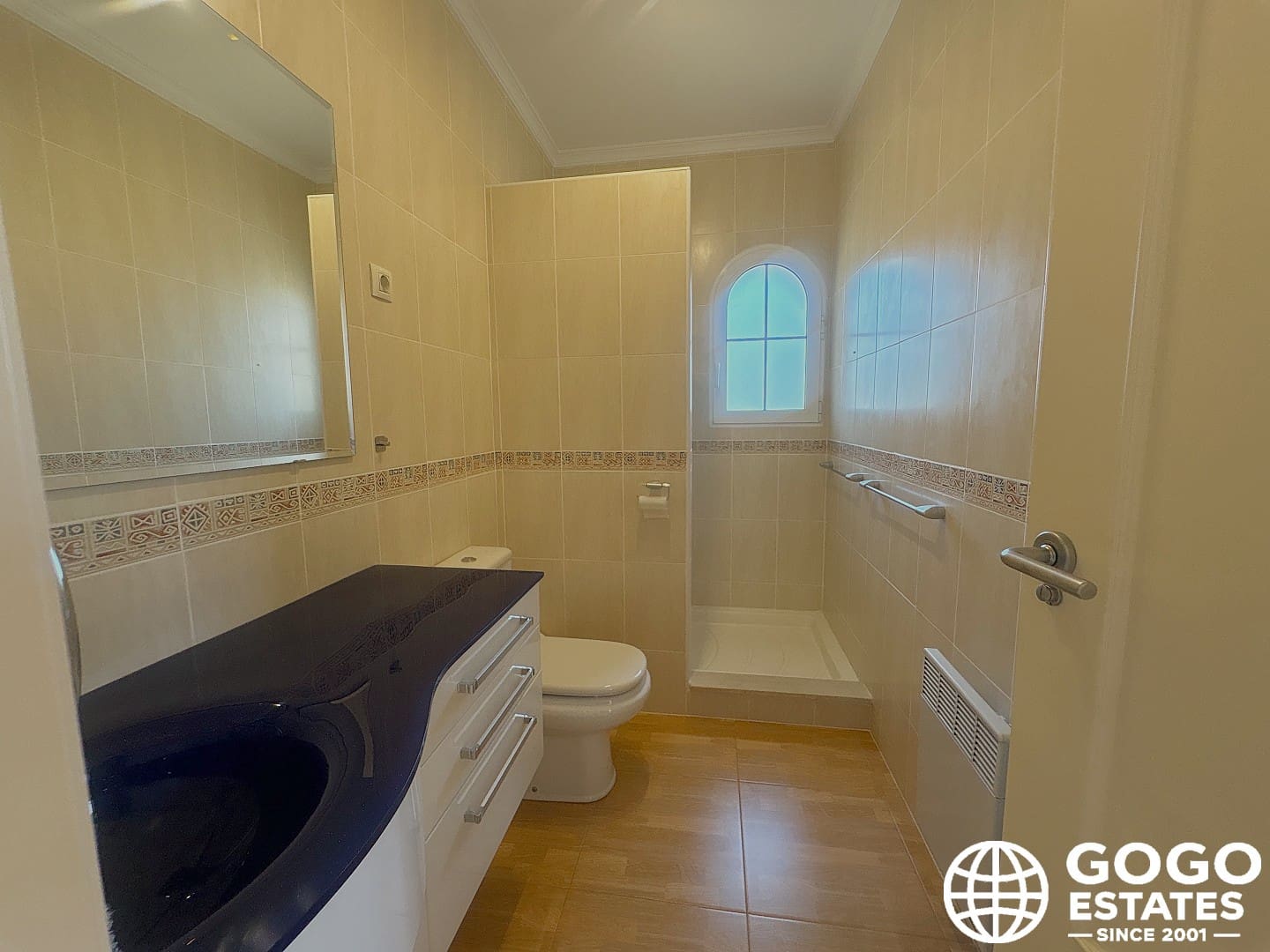 Chalet de 4 habitaciones en Los Collados en venta - 695.000 € (Ref: 9972911)