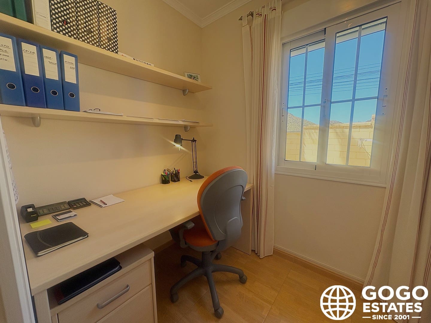 Chalet de 4 habitaciones en Los Collados en venta - 695.000 € (Ref: 9972911)