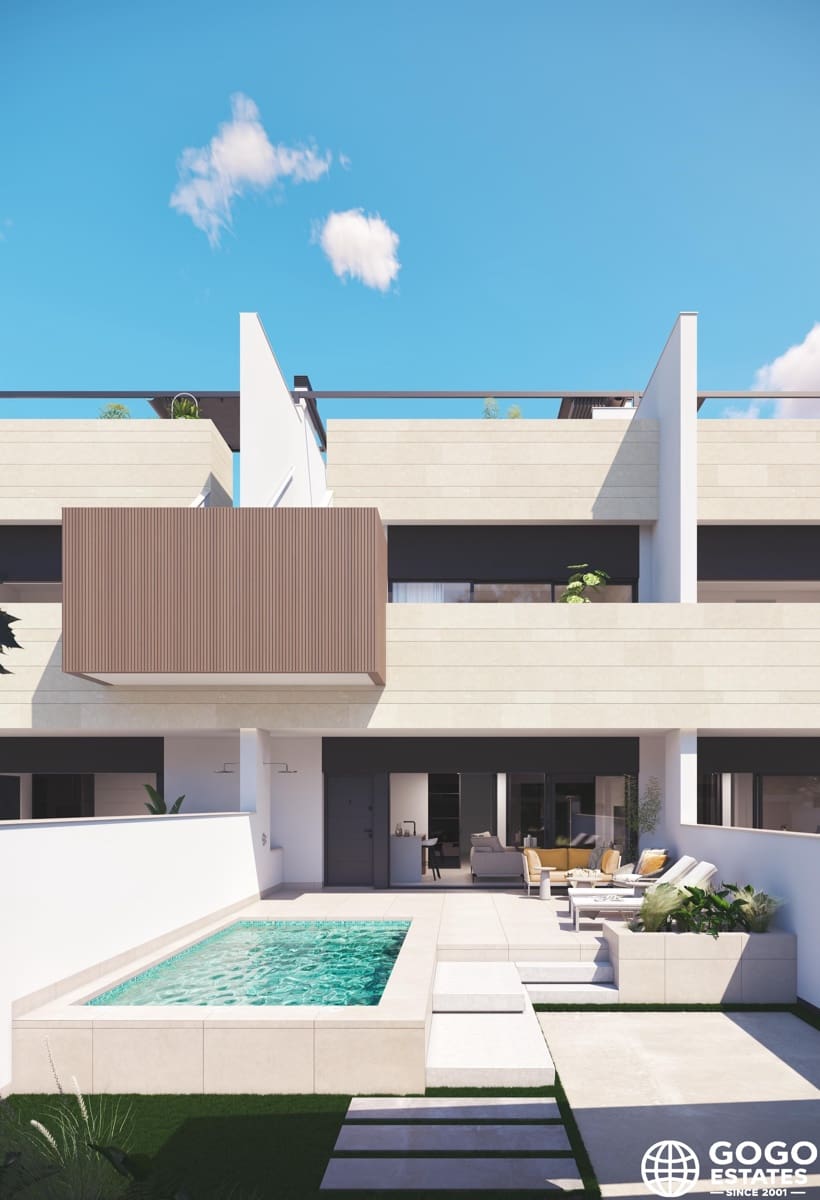 Bungalow de 3 habitaciones en Pilar de la Horadada en venta con piscina - 434.000 € (Ref: 9979318)