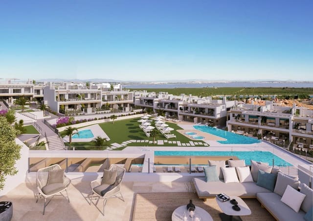 2 quarto Bungalow para venda em Los Balcones - Los Altos, Torrevieja com piscina - 298 000 € (Ref: 10077296)