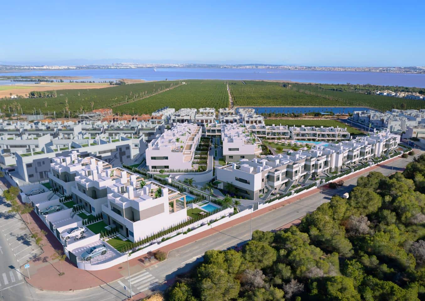 Bungalow de 2 habitaciones en Torrevieja en venta con piscina - 298.000 € (Ref: 10077296)