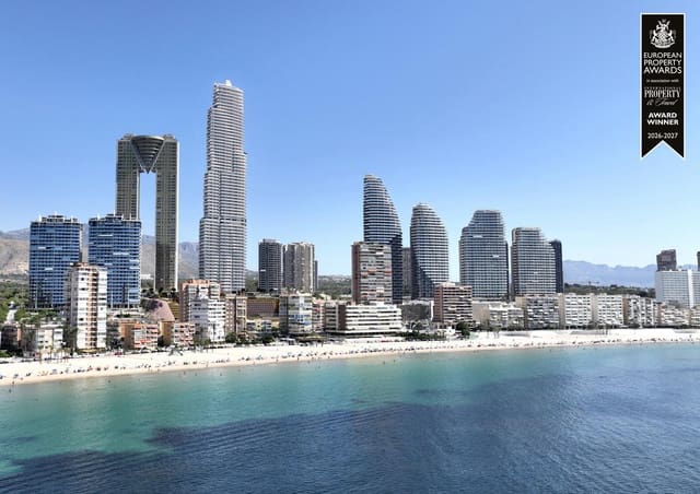 3 chambre Appartement à vendre à Playa Poniente, Benidorm avec piscine garage - 1 143 000 € (Ref: 10094972)
