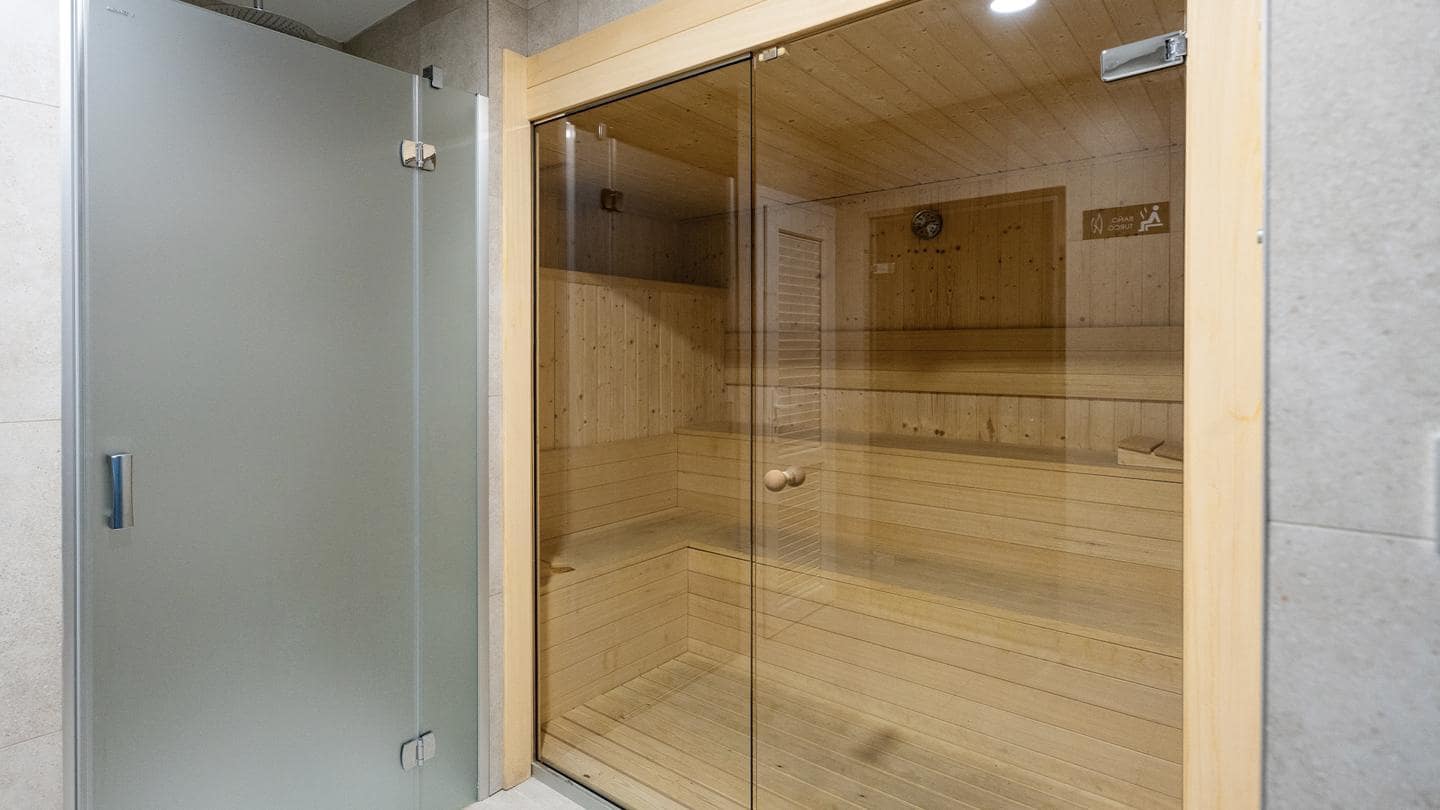 3 quarto Apartamento para venda em Benidorm com piscina garagem - 1 346 000 € (Ref: 10118399)