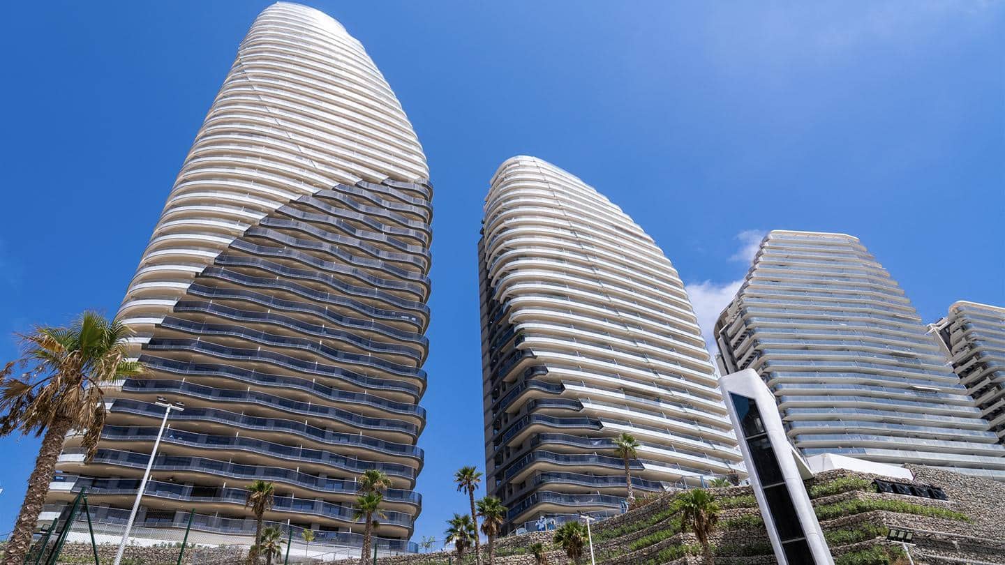 3 quarto Apartamento para venda em Benidorm com piscina garagem - 1 346 000 € (Ref: 10118399)