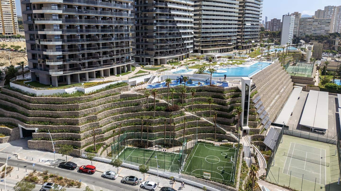 3 quarto Apartamento para venda em Benidorm com piscina garagem - 1 346 000 € (Ref: 10118399)