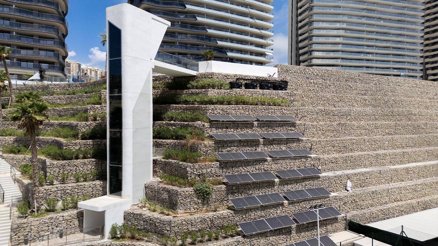 3 quarto Apartamento para venda em Benidorm com piscina garagem - 1 346 000 € (Ref: 10118399)
