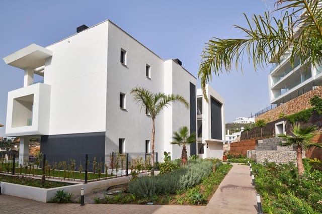 2 soverom Leilighet til salgs i Las Gaviotas  - Carvajal, Fuengirola med svømmebasseng garasje - € 567 000 (Ref: 10118401)