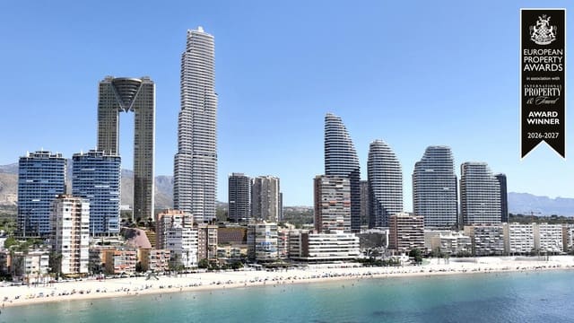 4 bedroom Flat for sale in Playa Poniente, Benidorm with pool - € 2,317,000 (Ref: 10121038)