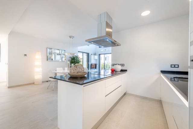 3 sypialnia Willa na sprzedaż w Colonia de Sant Pere / Colonia de San Pedro, Artà z basenem garażem - 1 270 000 € (Ref: 9058589)