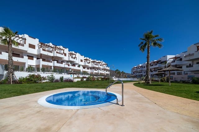 Bungalow de 2 habitaciones en San Juan de los Terreros, Pulpí en venta con piscina - 167.000 € (Ref: 9080760)