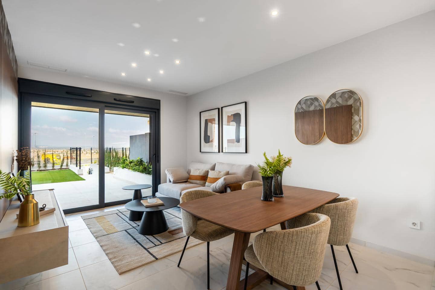 1 makuuhuone Asunto myytävänä paikassa San Juan de los Terreros mukana uima-altaan 
autotalli - 236 000 € (Ref: 9412810)