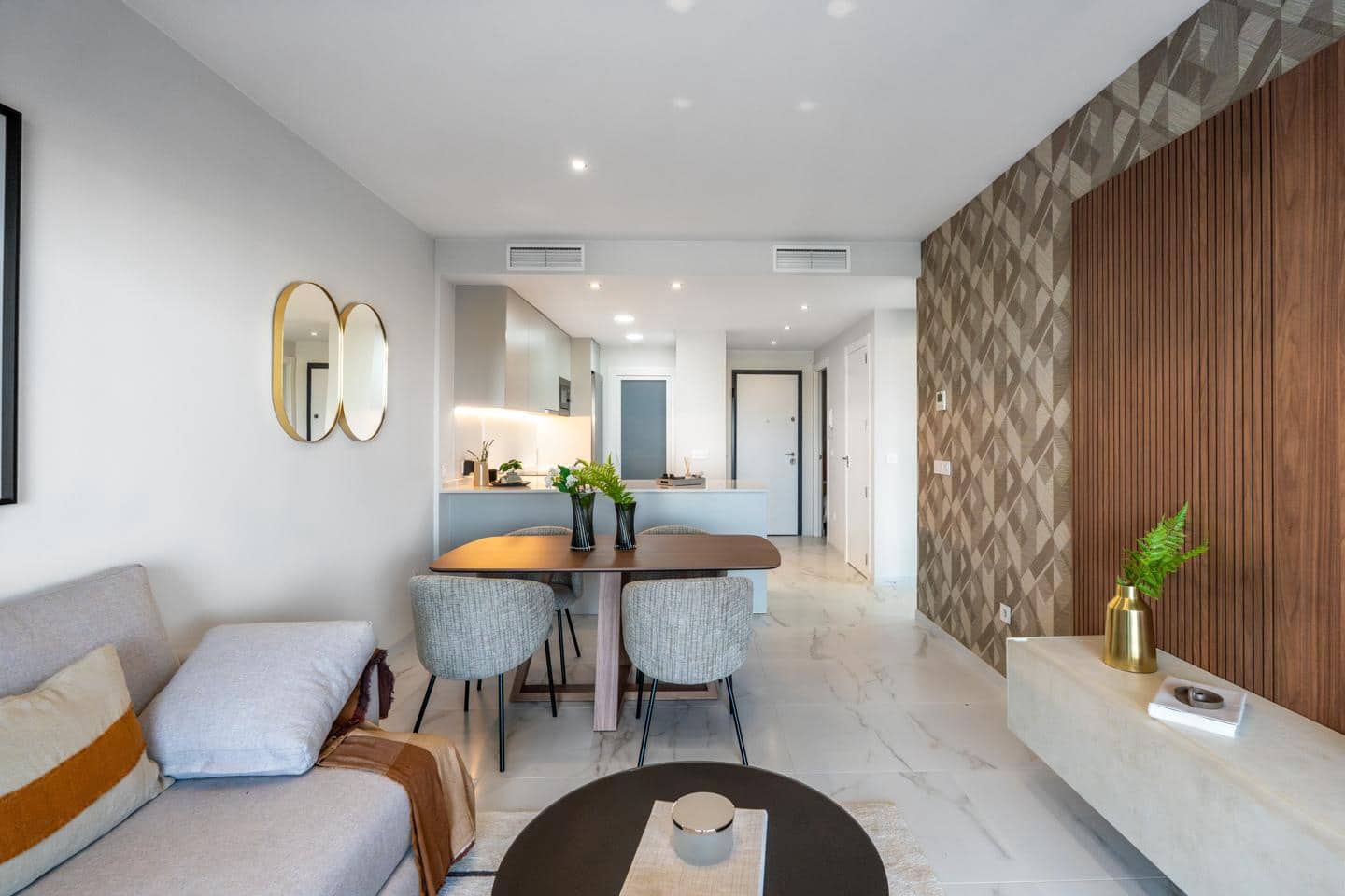 1 makuuhuone Asunto myytävänä paikassa San Juan de los Terreros mukana uima-altaan 
autotalli - 236 000 € (Ref: 9412810)